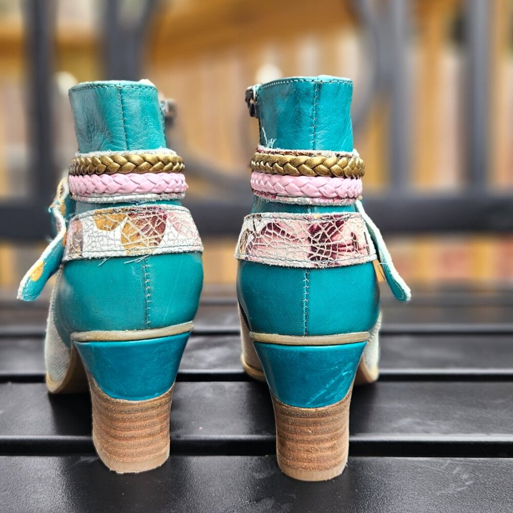 Spring Step by L'artiste | Turquois and Pink netted flowered ankle boot - Sz 7 - Picture 3 of 8